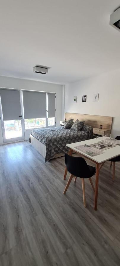 Monoambiente Del Barquito Alquiler Temporario โรซาริโอ ภายนอก รูปภาพ
